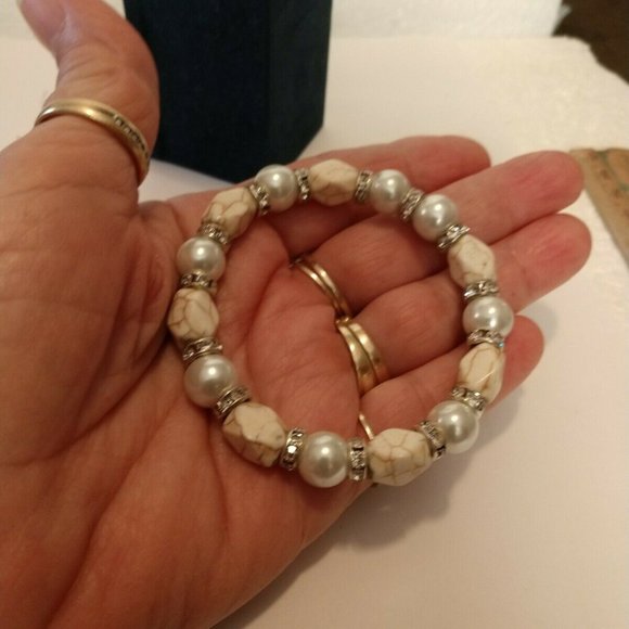 Agate Genuine Gemstone & Pearl Bead Bracelet Sparkling Fashion NWT - Picture 4 of 5